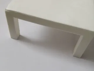 Coffee mug table