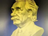Albert Einstein bust-2