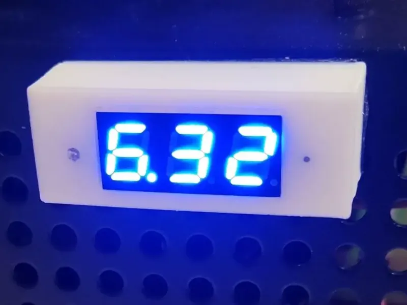 Behuizing voor mini voltmeter