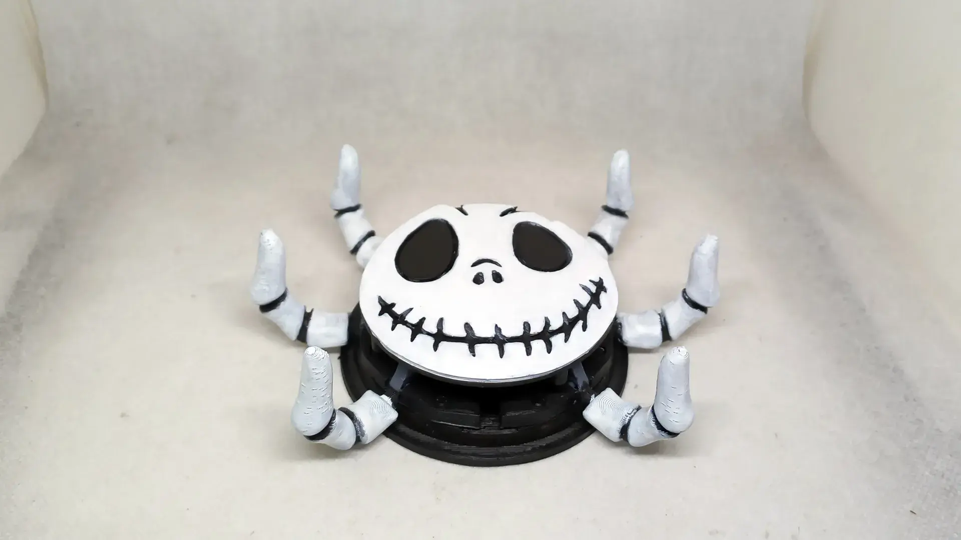 Jack Skellington cup holder (No Supports needed)