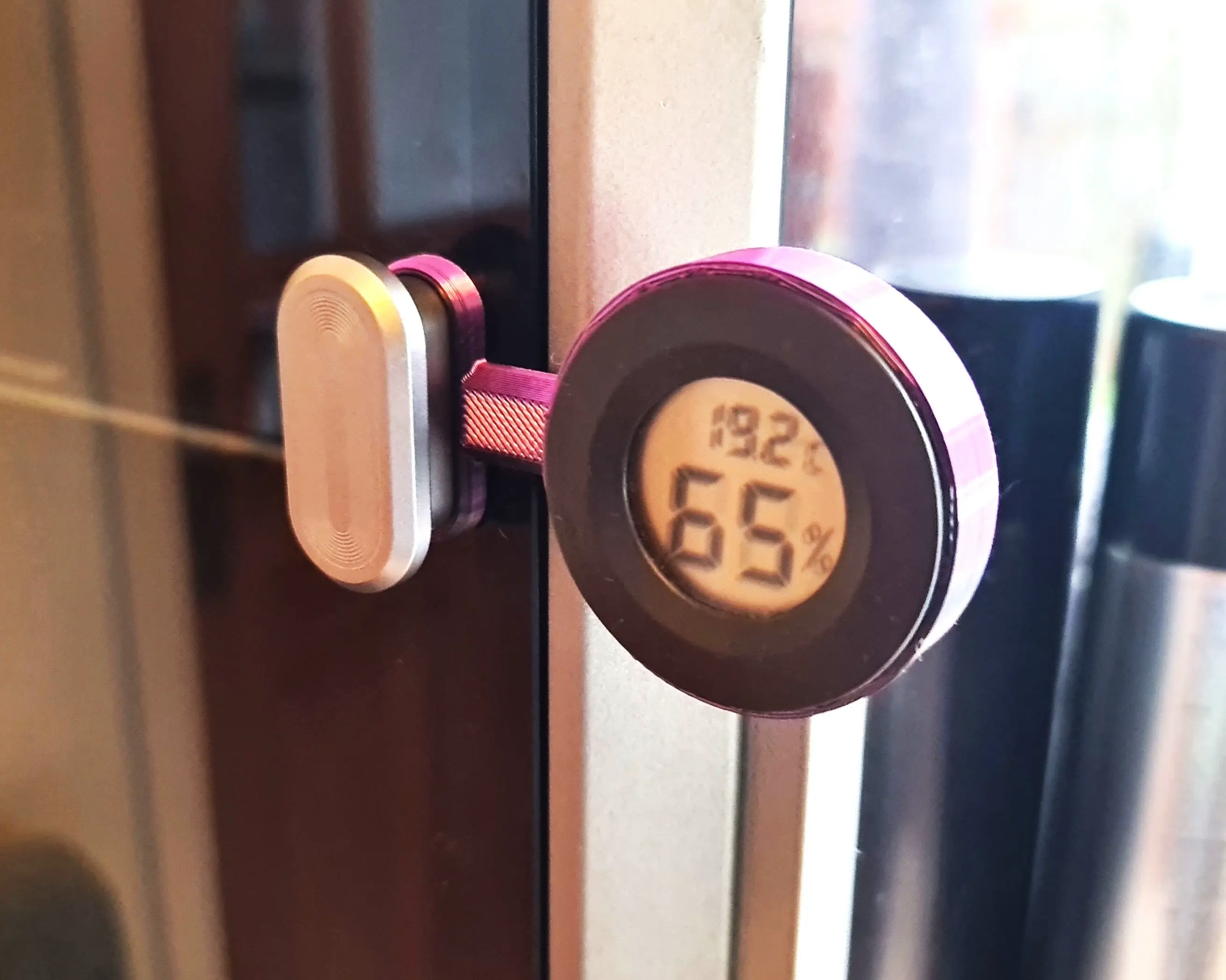 K1 and K1 Max Hygrometer Humidity Meter Door Handle Mount