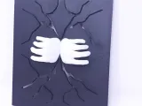 CRAWLING HANDS WALL DECOR-7