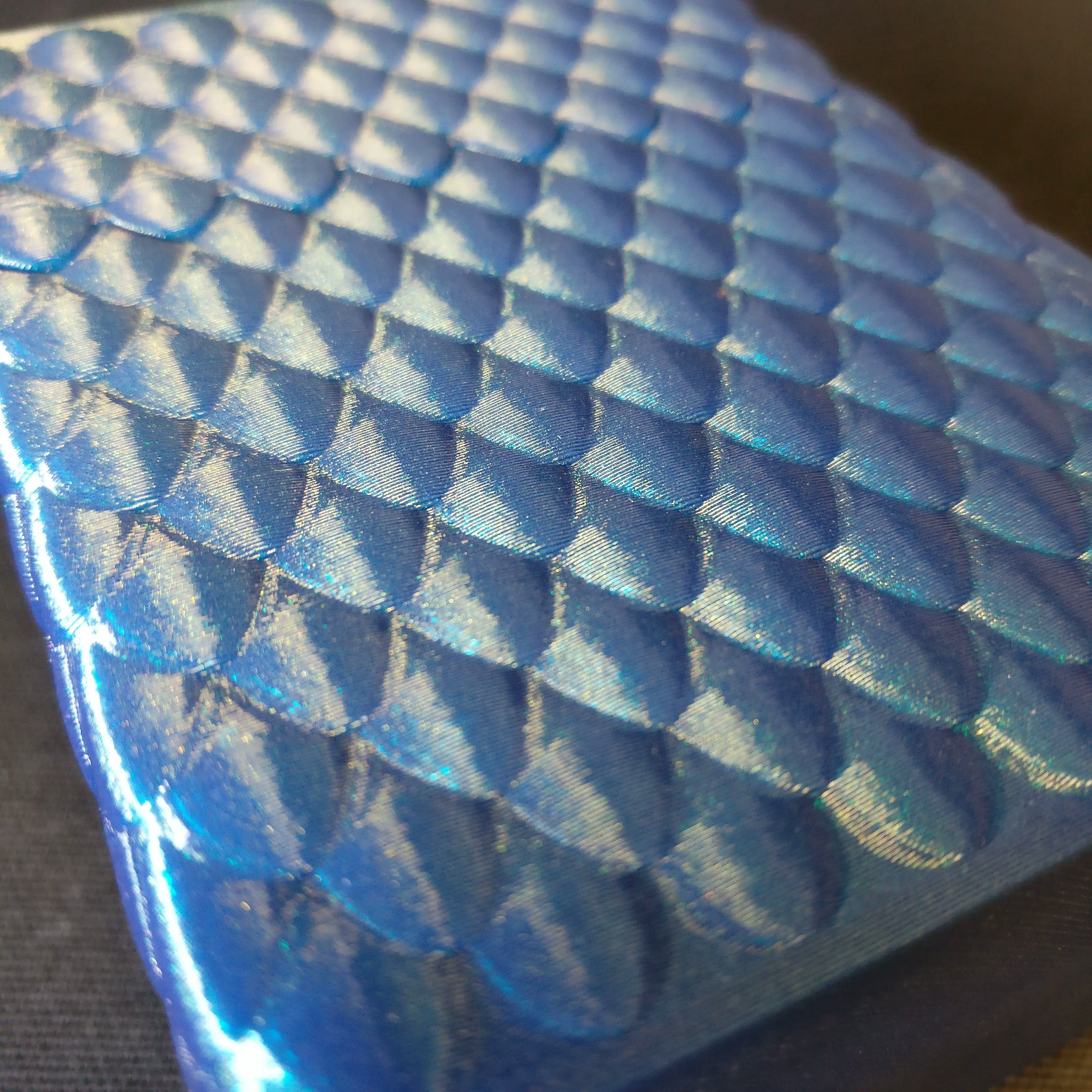 Deck box with Dragonscales for Magic the gathering or storag