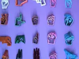 Text Flip - E (Dactylology)-1
