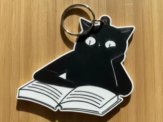 Keychain - Cat reading