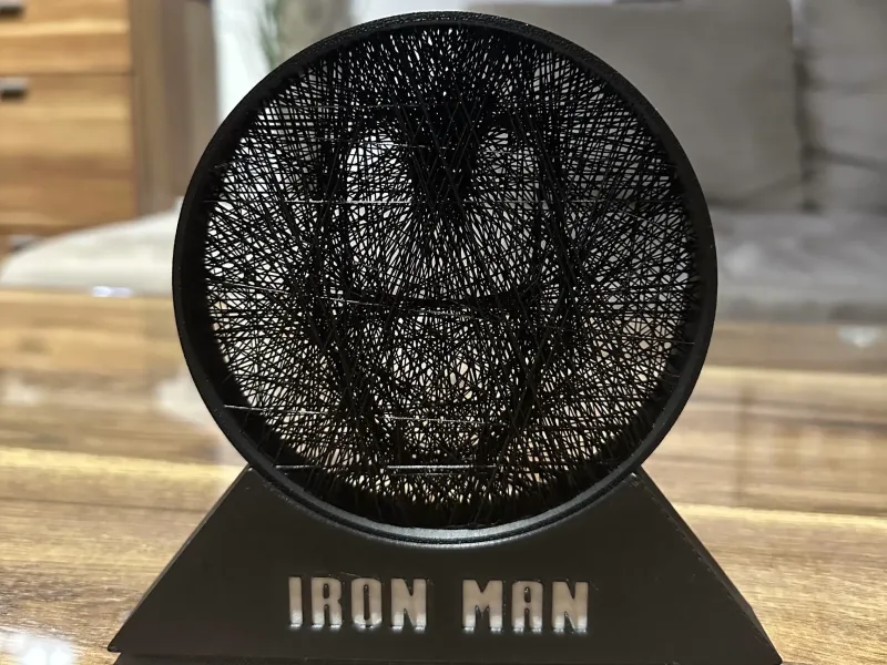 IRON MAN STRING-ART / MARVEL / DECORATION