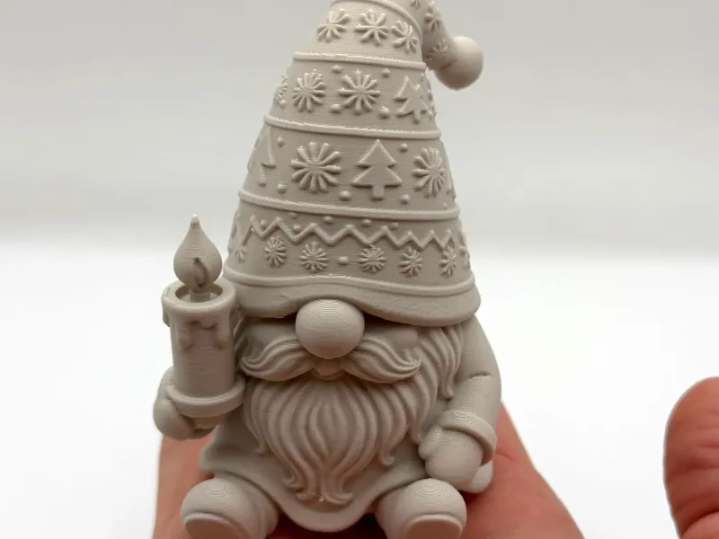 Gnome à la bougie de Noël