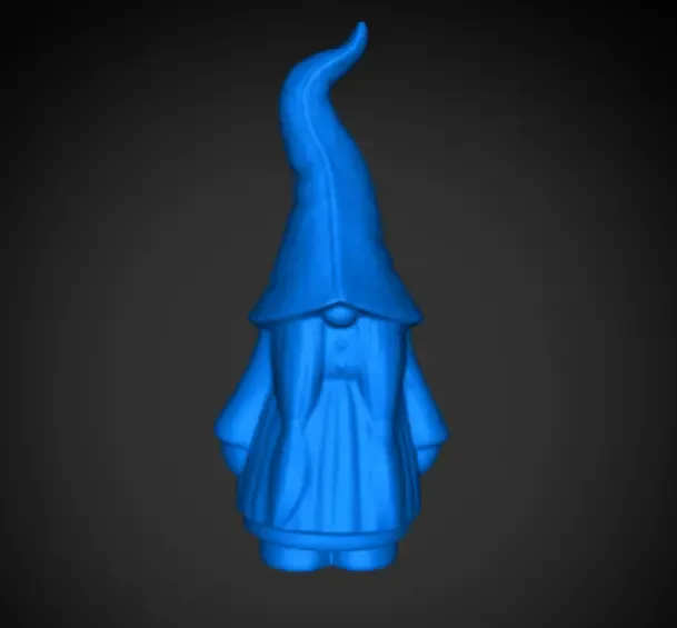 Gnome with low hat