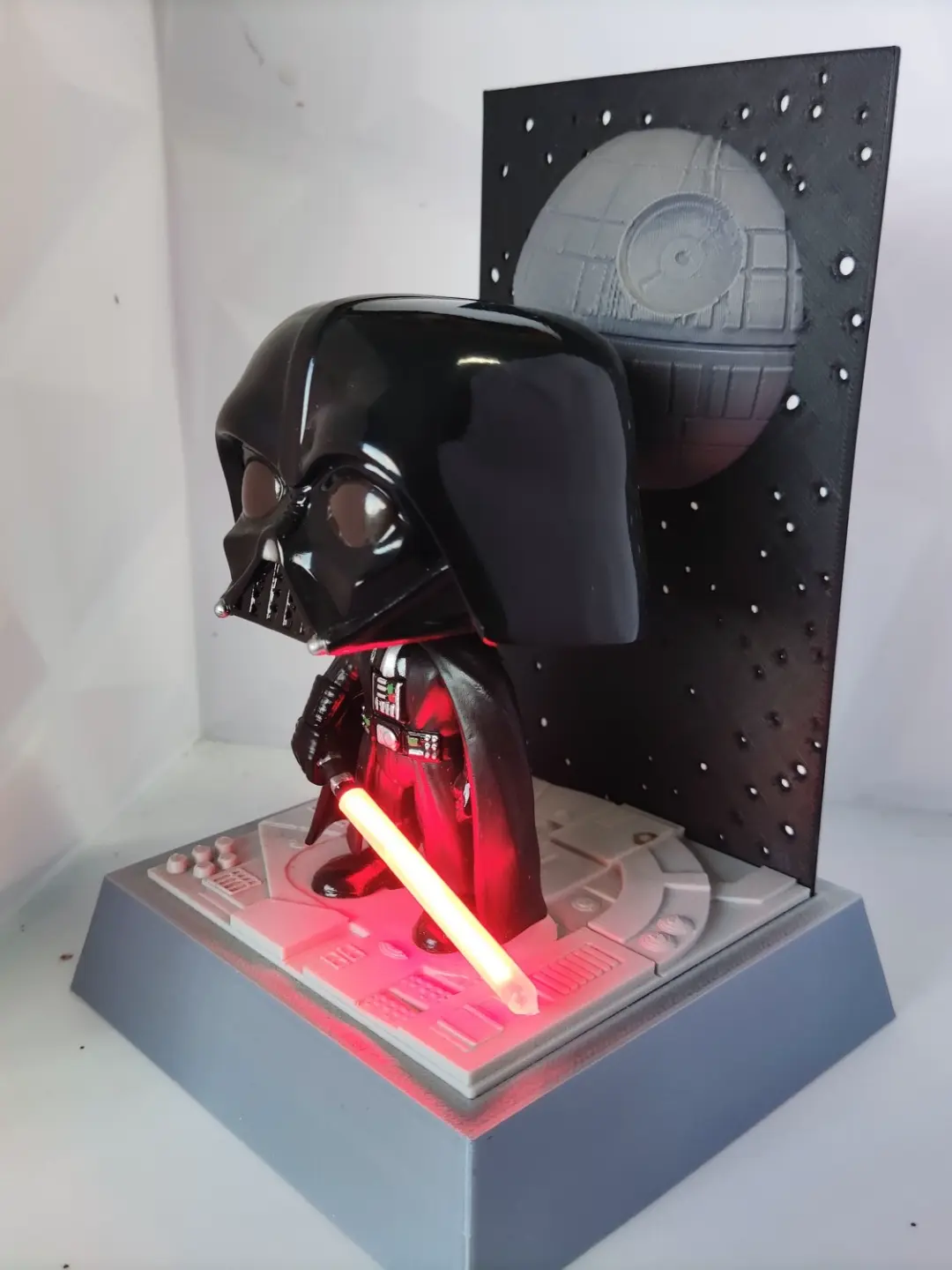 Darth Vader Funko Pop Display Stand – LED Lightsaber