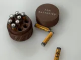 AAA Battery Case v1-4