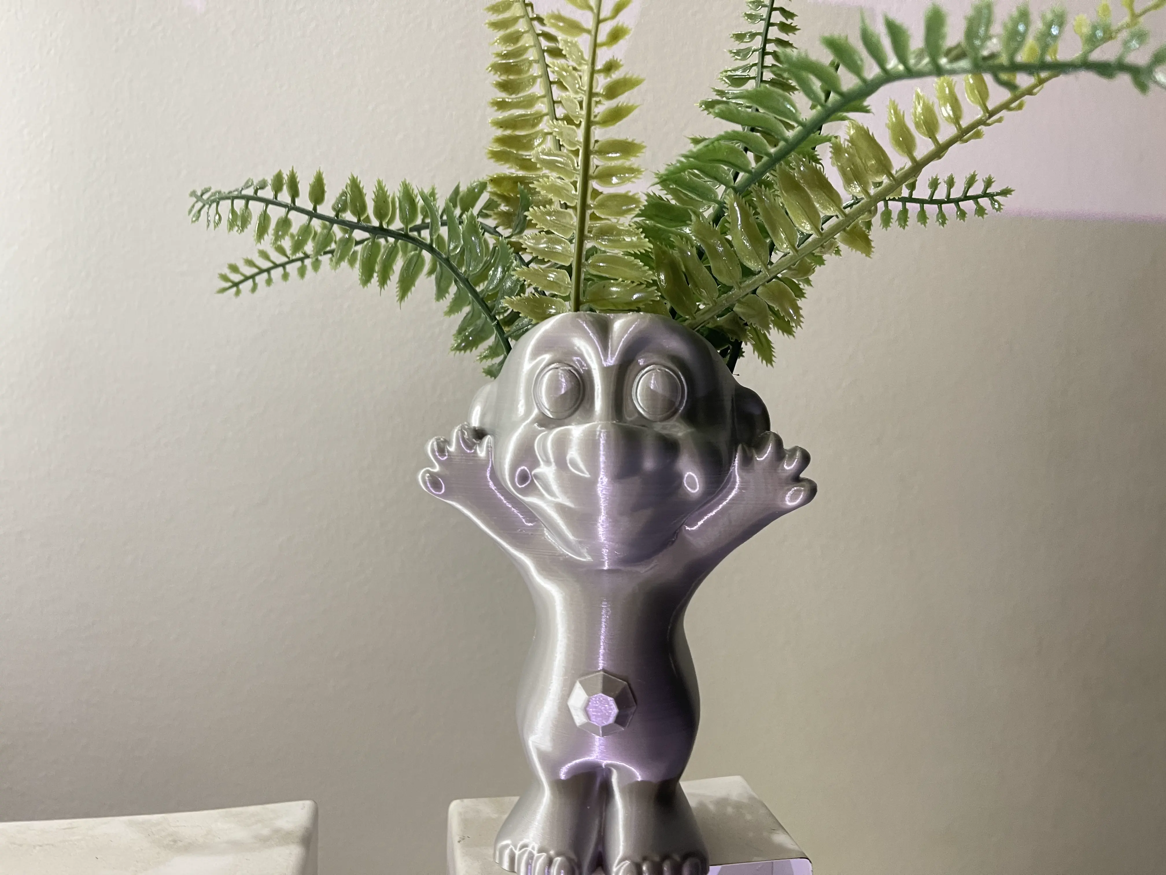 TROLL FLOWER POT-ONE PIECE-NO SUPPORTS-NO RAFTS