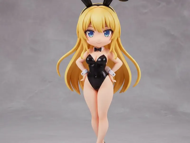 Luna Shirogane – Chibi Bunny Girl