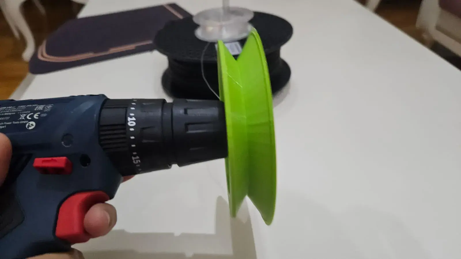 Hand Fishing Rod That Can Be Wound With a Drill