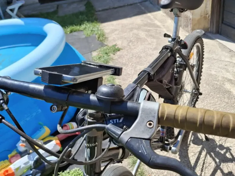 Bicycle phone holder