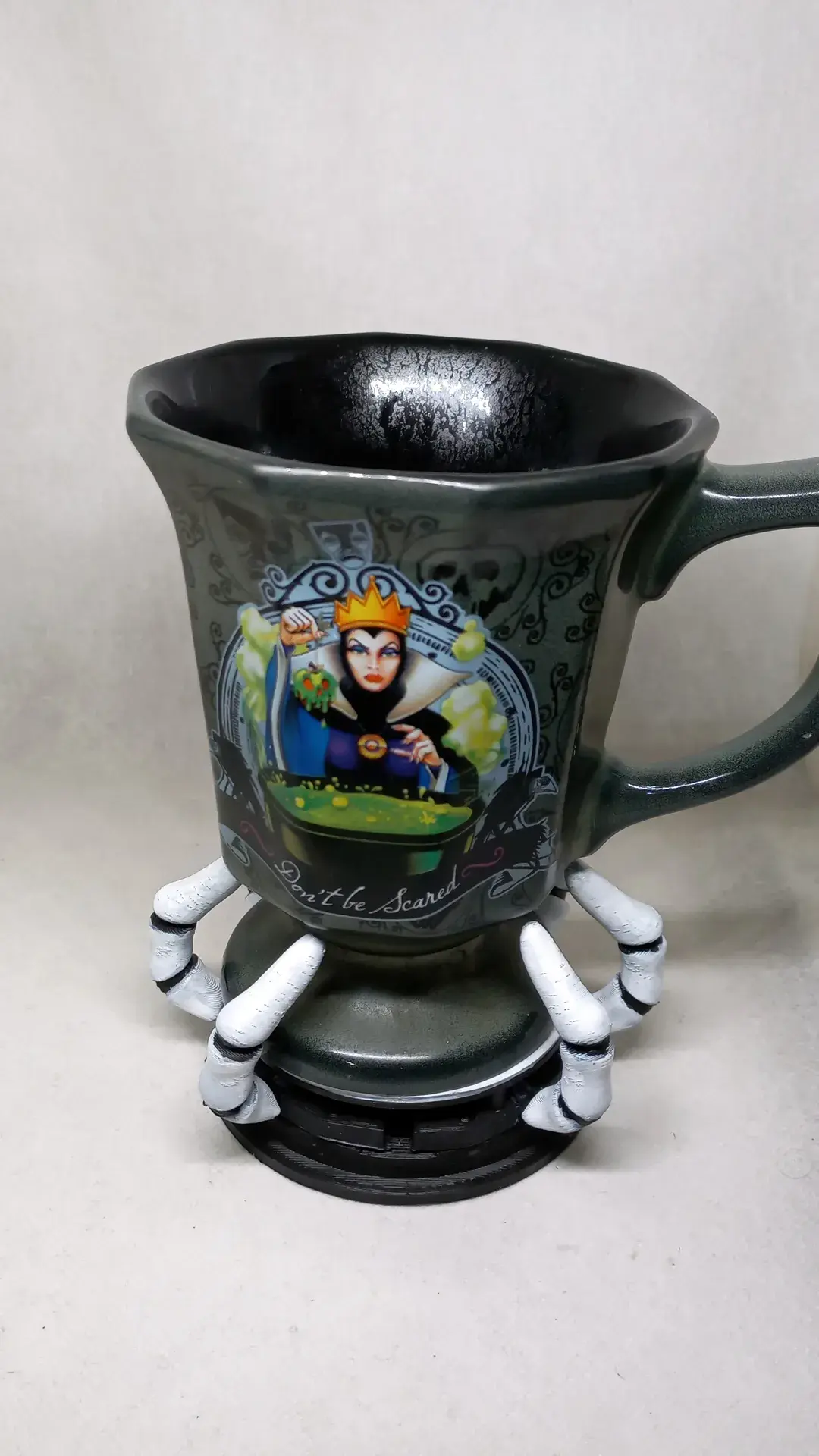 Jack Skellington cup holder (No Supports needed)