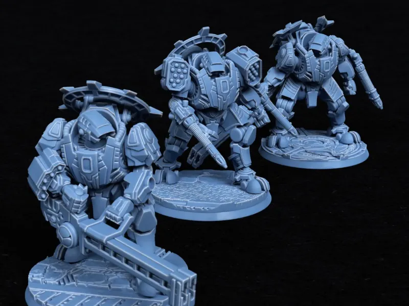 Lightbringer Warsuits (Combinaisons de combat lourdes des communistes de l'espace)