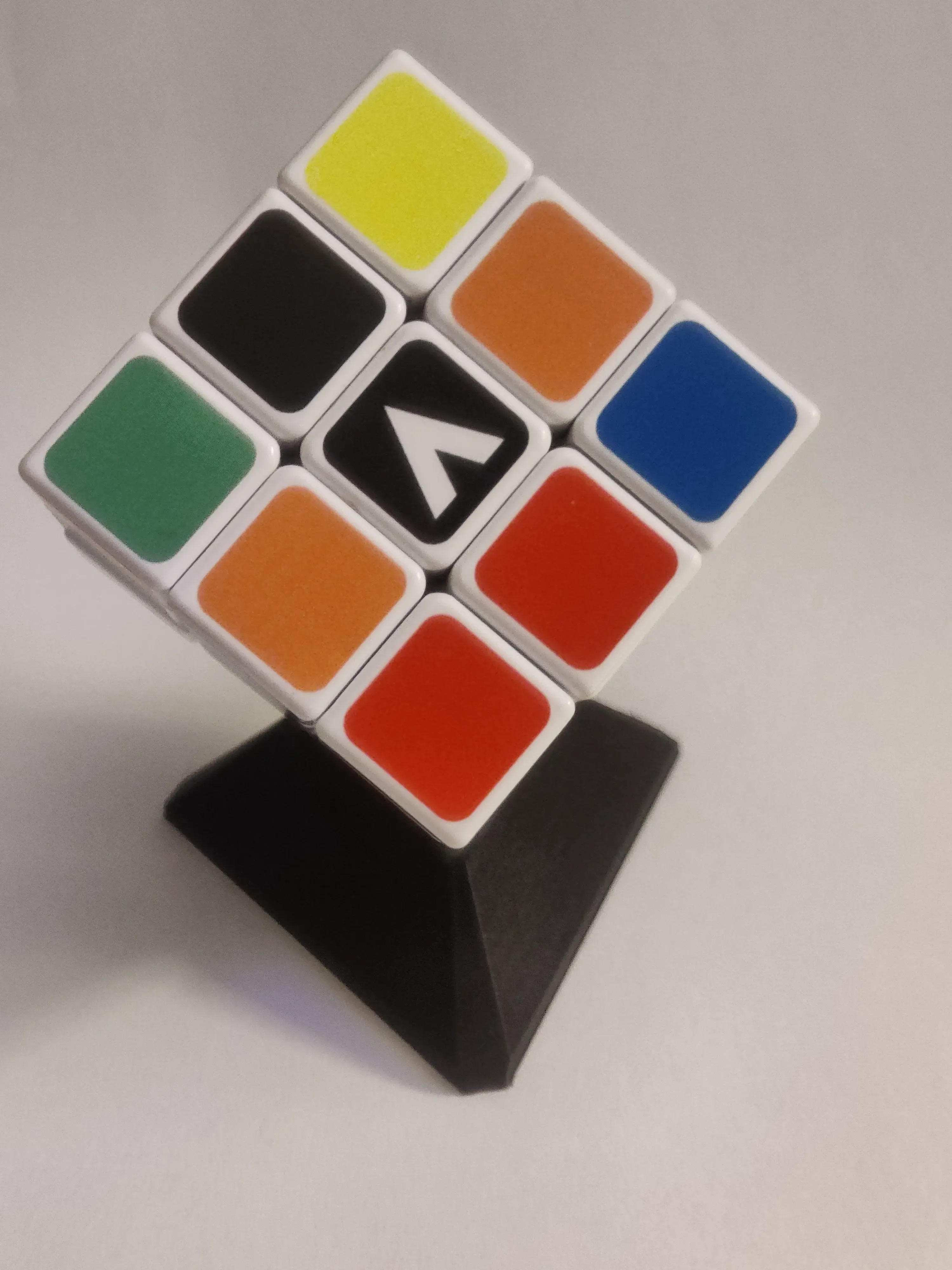 Simple Rubik`s cube stand.