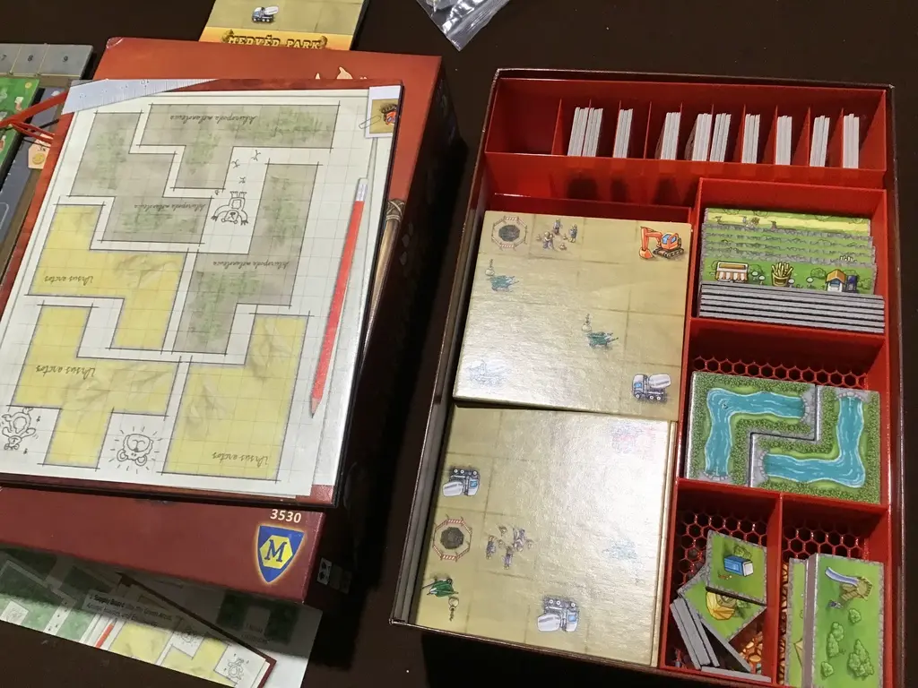 Barenpark Board Lightweight Game Storage Insert