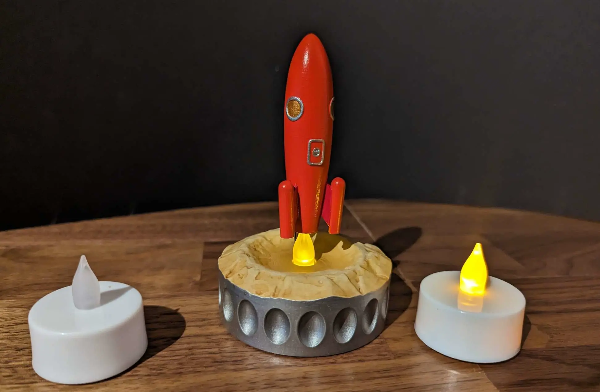 ELECTRIC TEA LIGHT ROCKET