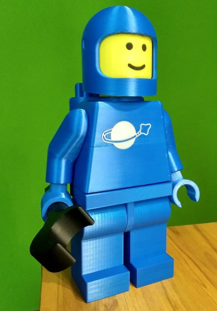 Lego Classic Space Astronaut 10:1