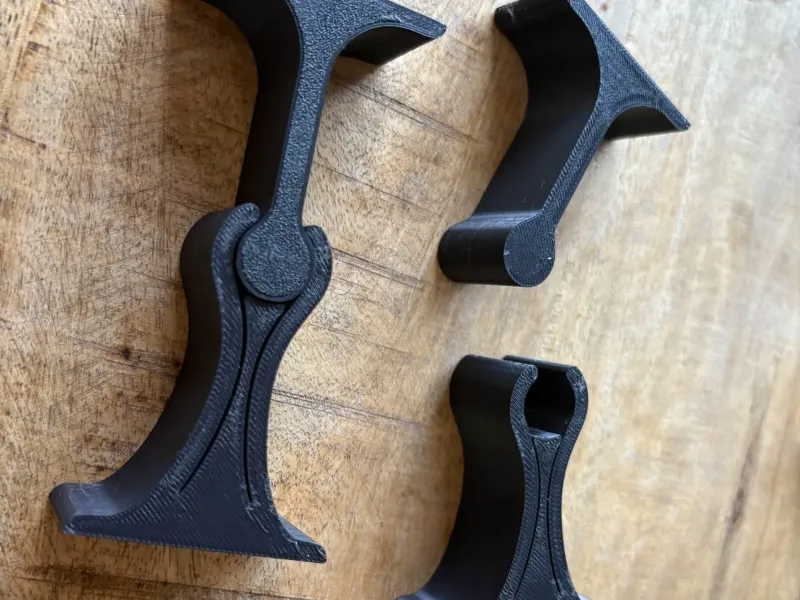 Simple door catcher
