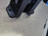 Yellow Jacket Manifold Mount-1
