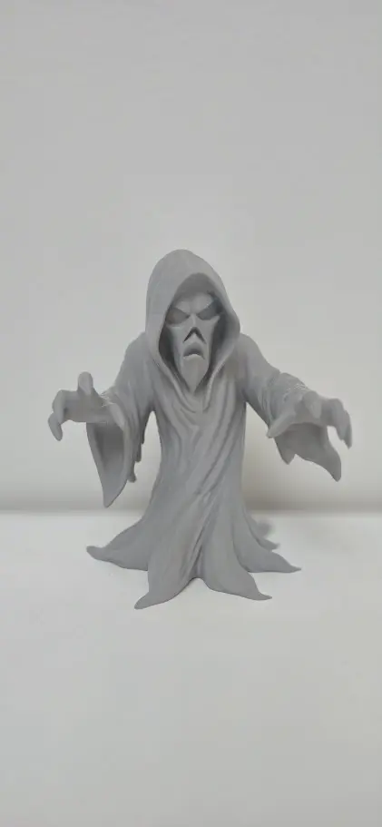 Halloween - Creepy Ghost Figurine