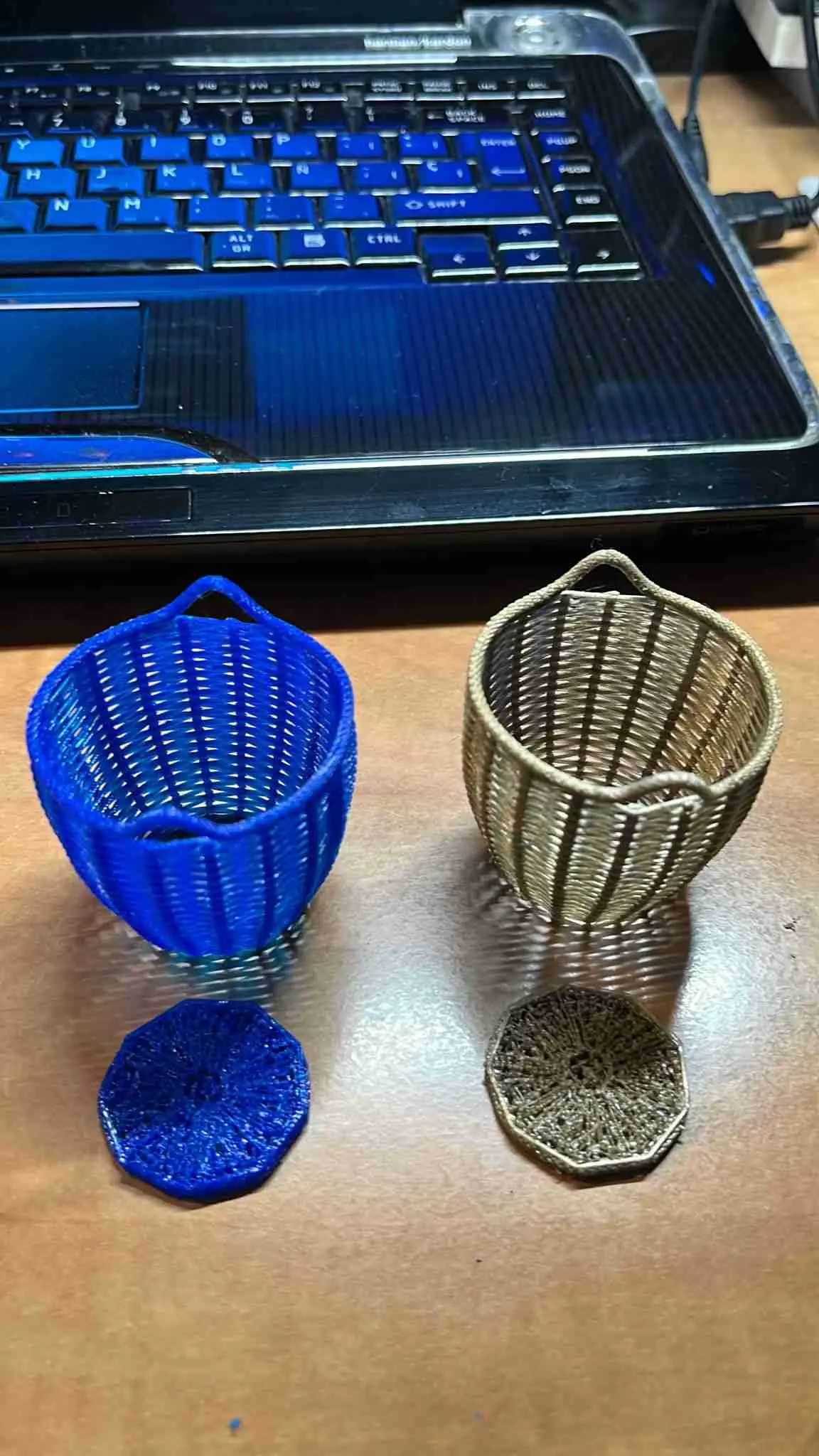 SET OF BASKETS