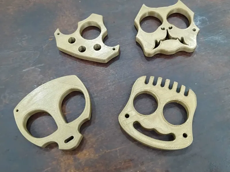 Keychain brass knuckles