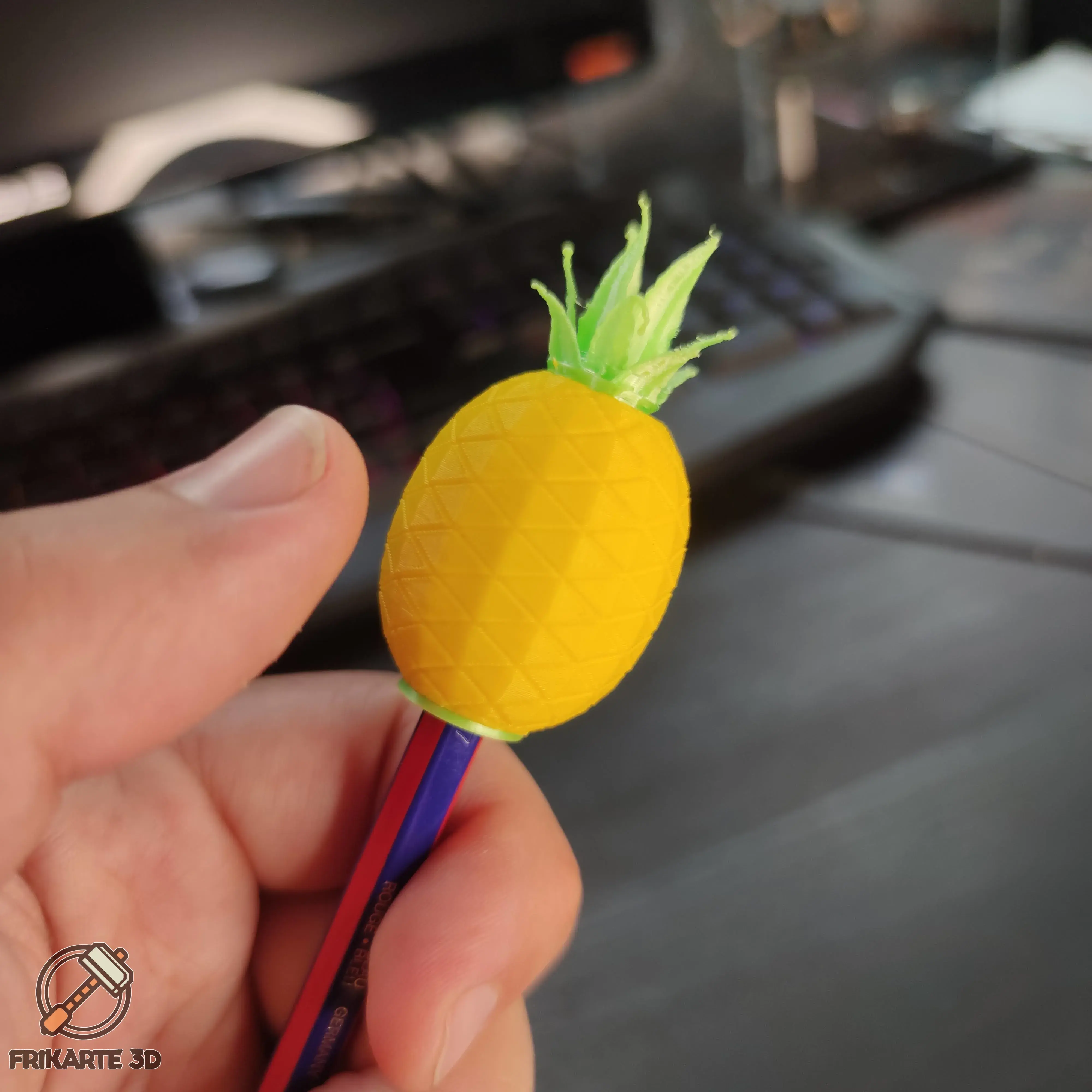 Pineapple Pencil Spinner