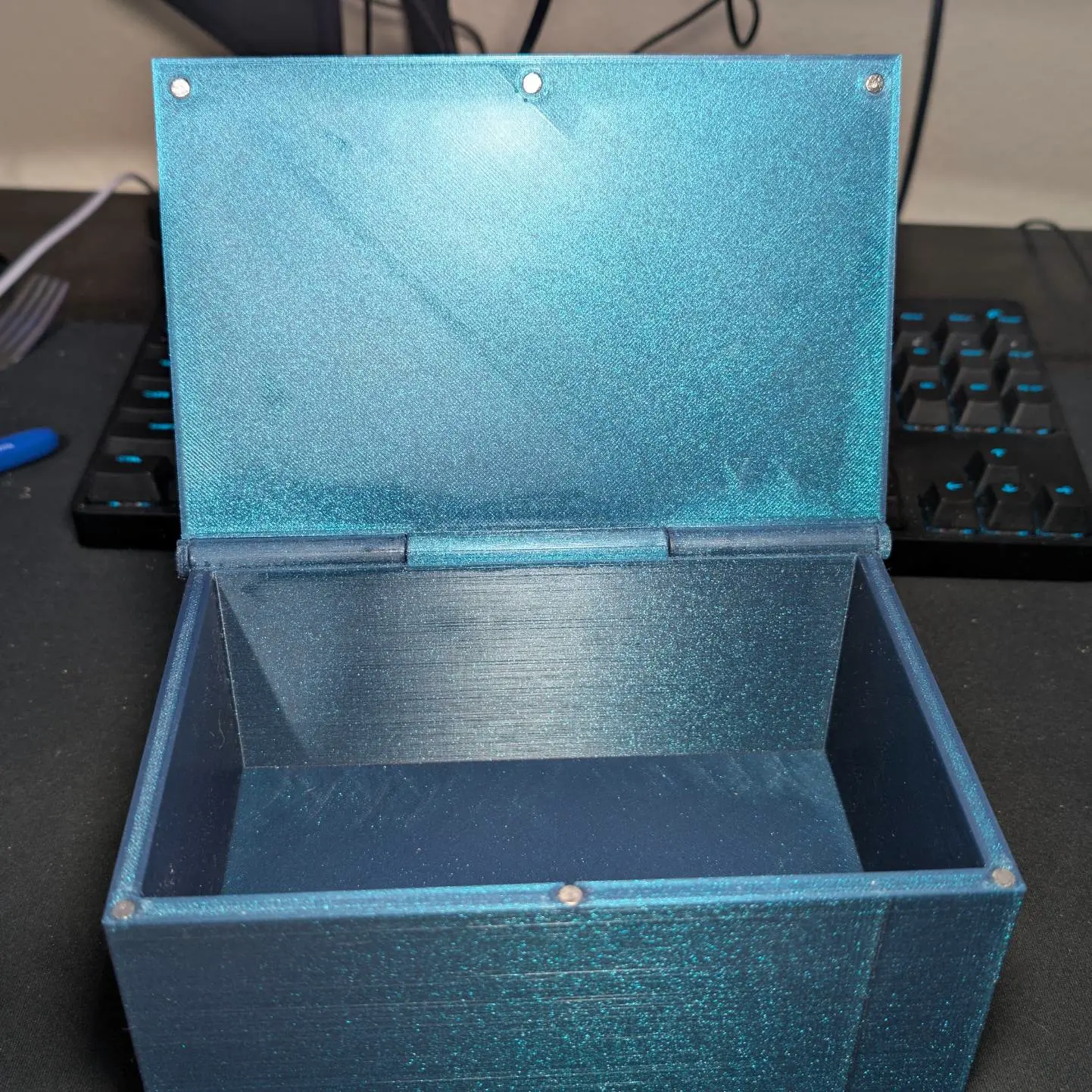3D Printer Files | 3MF File | Keepsake/Memories Hinged Magnetic Box