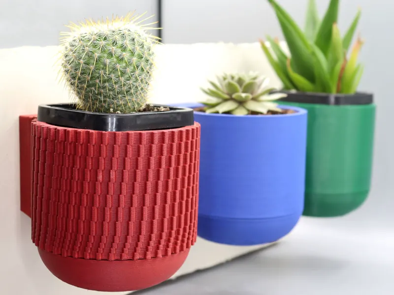 Hanging pots