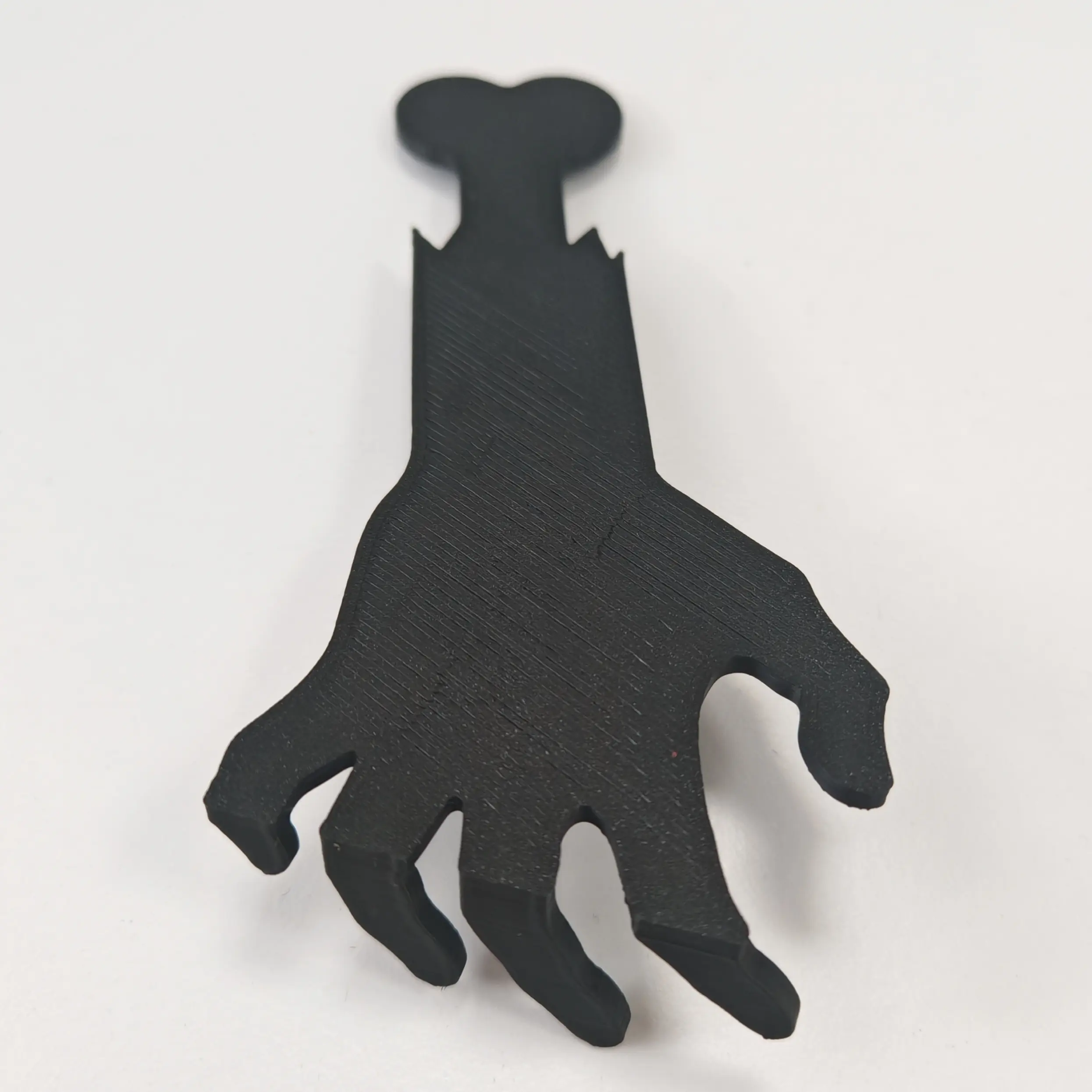 Hallowenn creepy hand rake