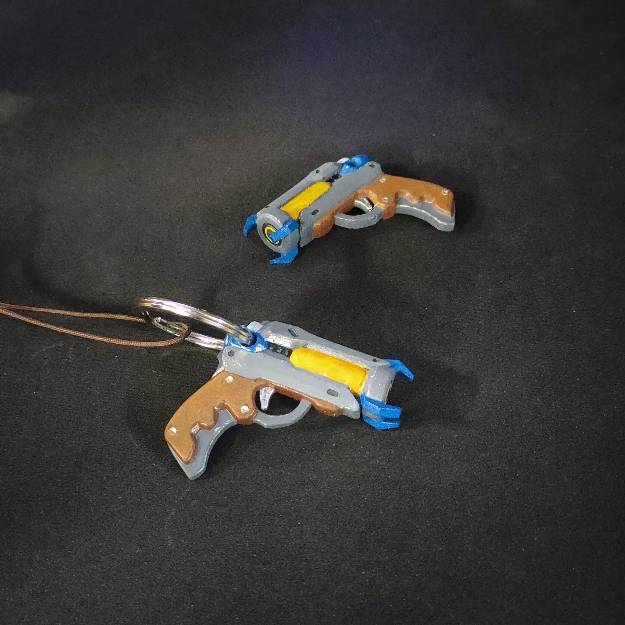 Board Games & Card Games STL Download - SLEEPING GUN KEYCHAINby Vignatti-3D