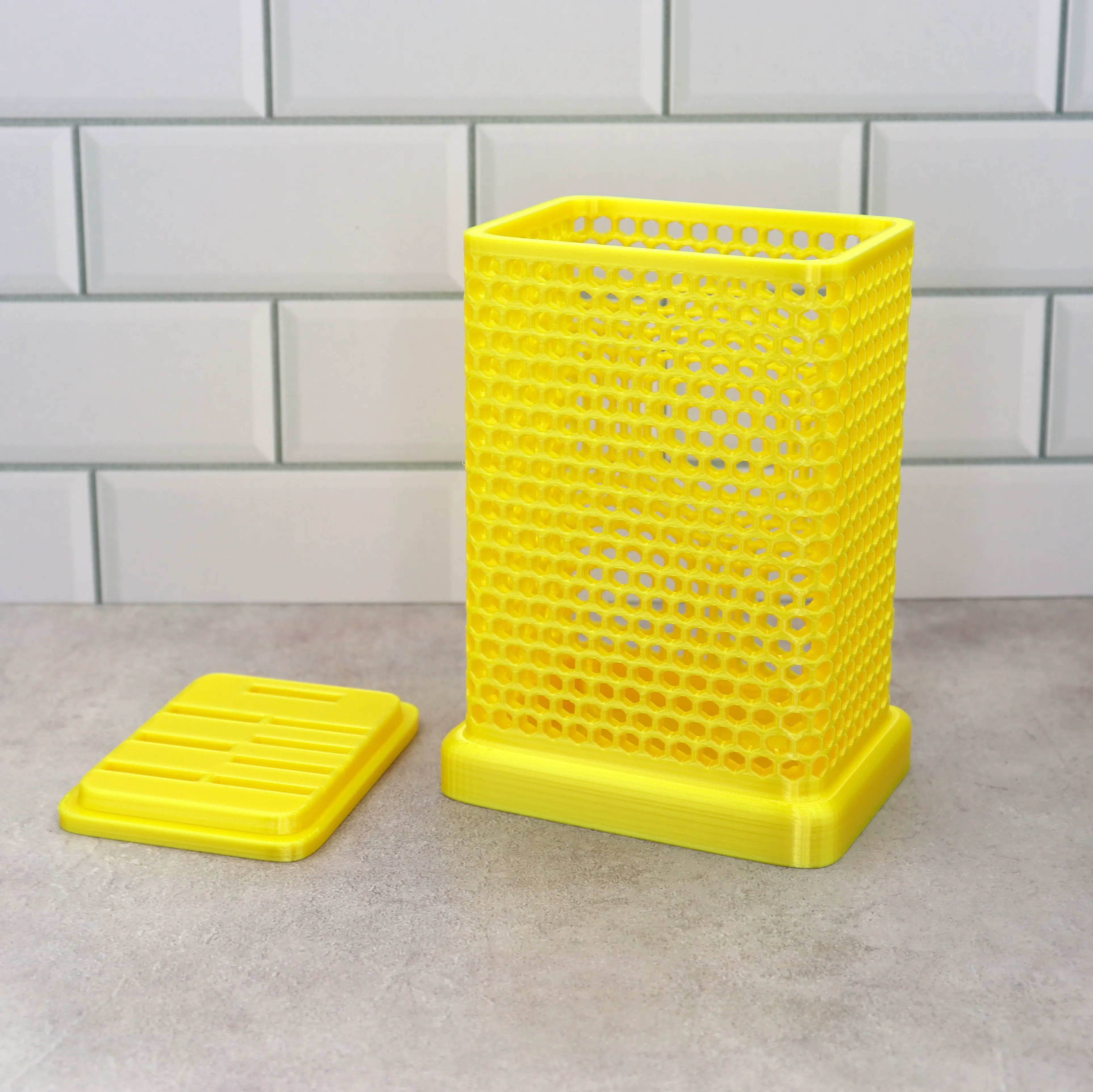 Honeycomb dish rack