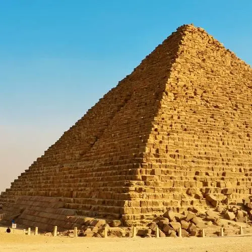 Menkaure Pyramid : 3rd pyramid