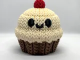 Knitted Cupcake-1