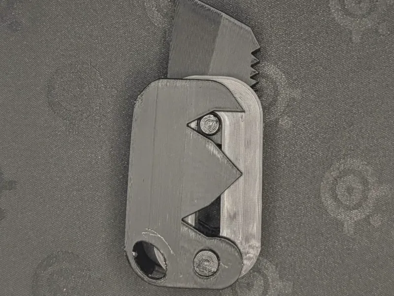The Flicksaw  -- ""Printable Fidget Flipper Knife""