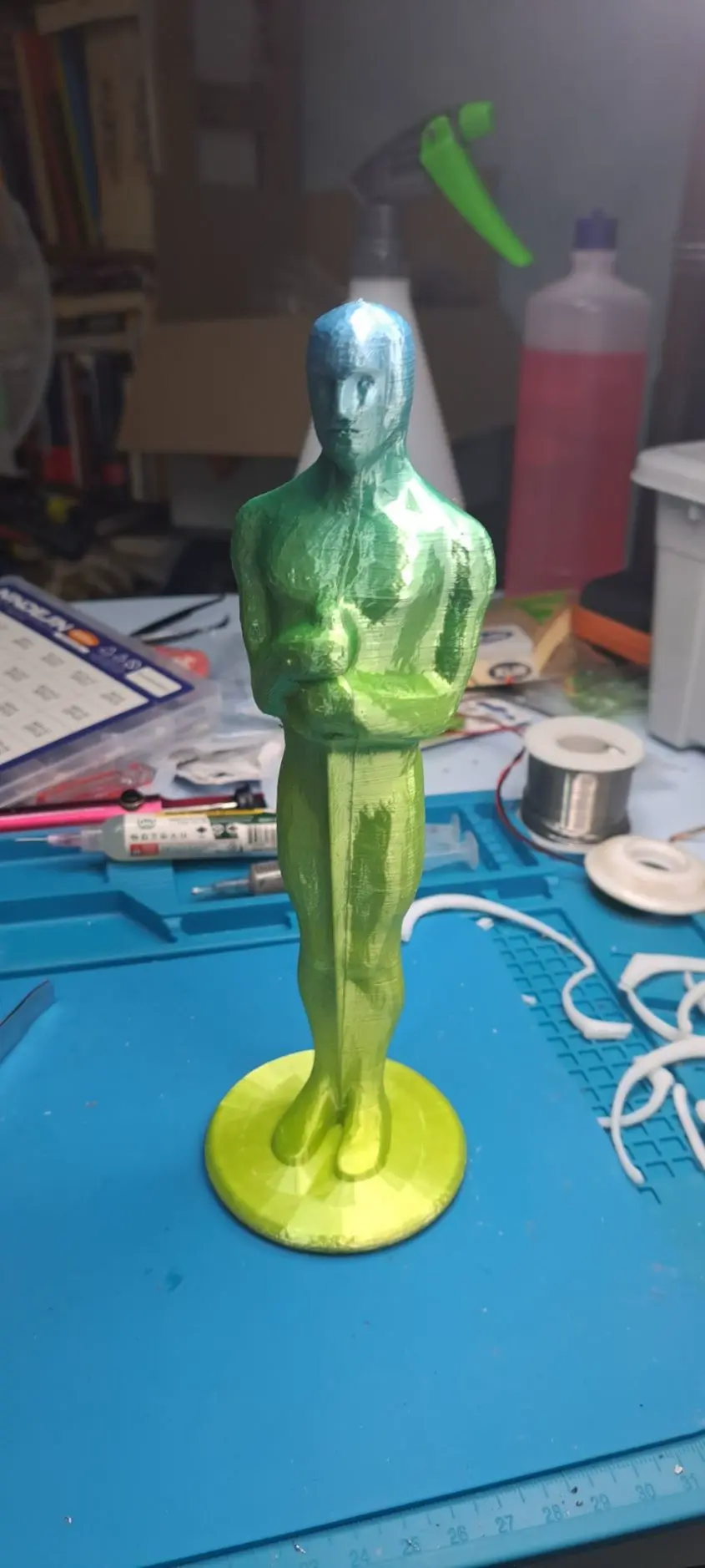 Oscar gigante.