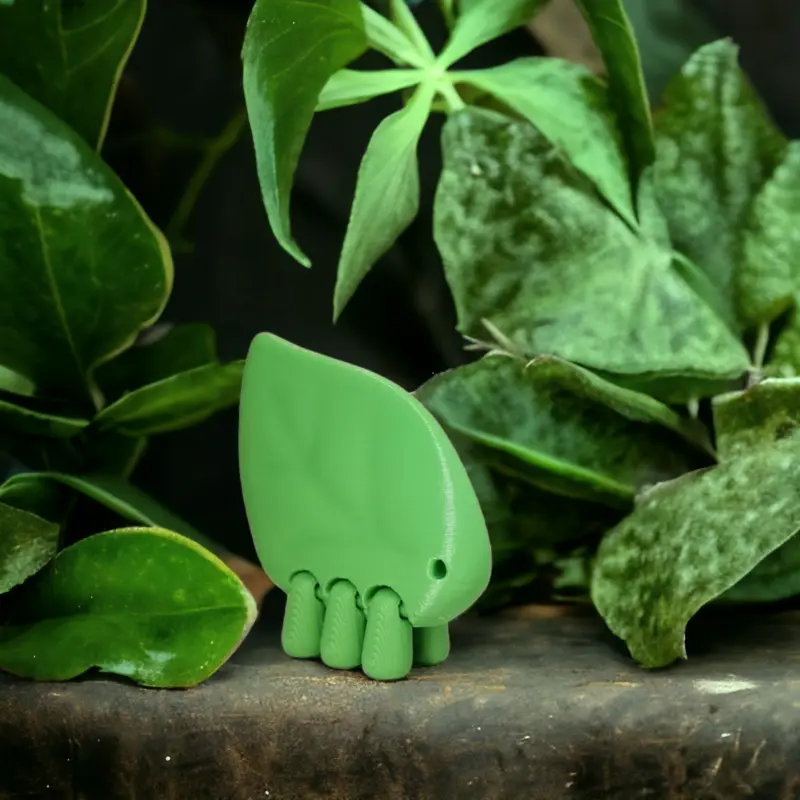 LeafBug: رفيق الطبيعة في الجيب