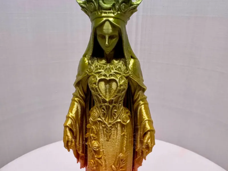 Reine des Cœurs et des Épines