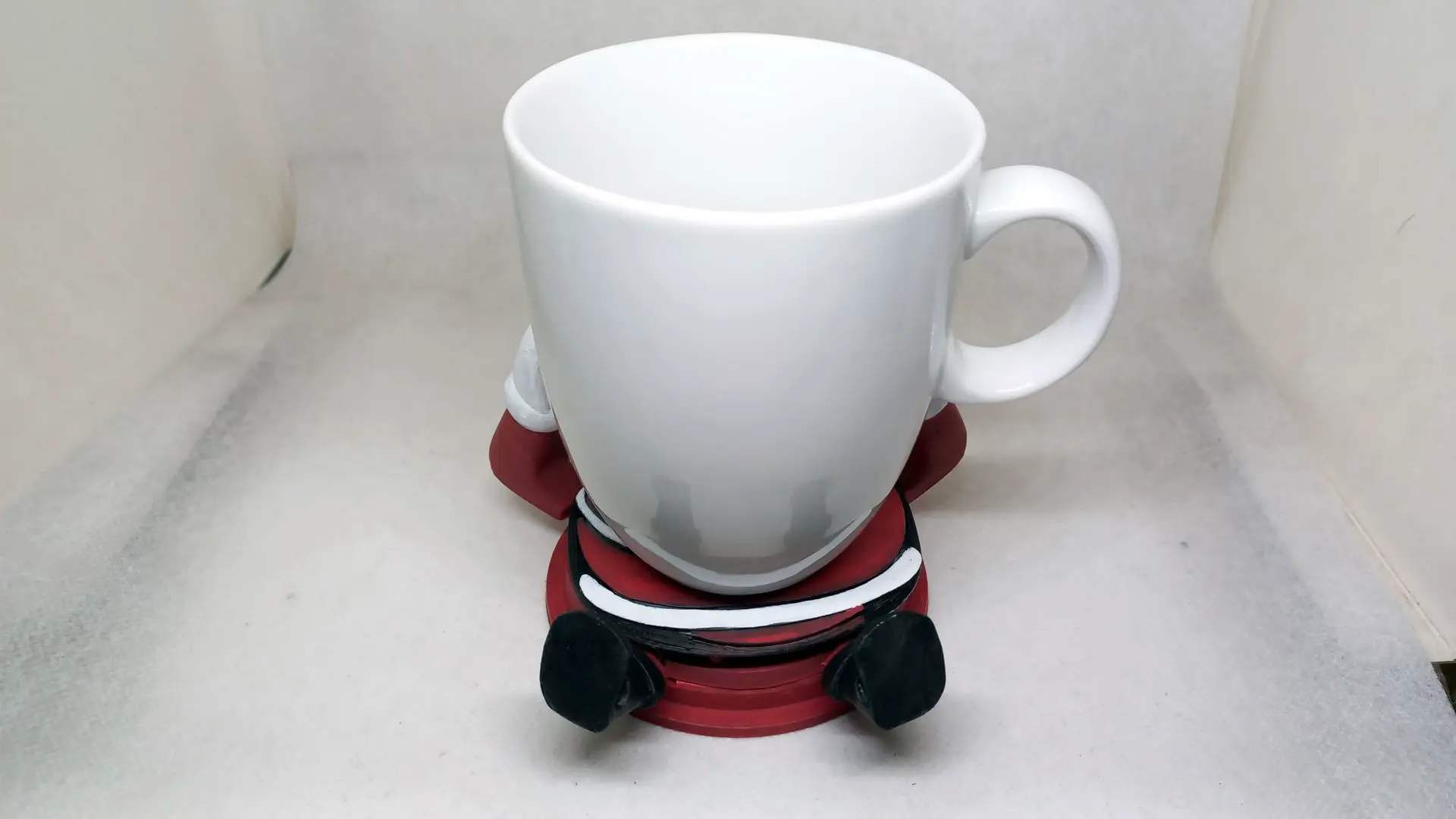 santa claus articulated cup holder (No Supports needed)