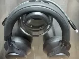 Magnetic Hanger for Headphones-1