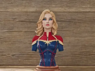 Captain Marvel Statue