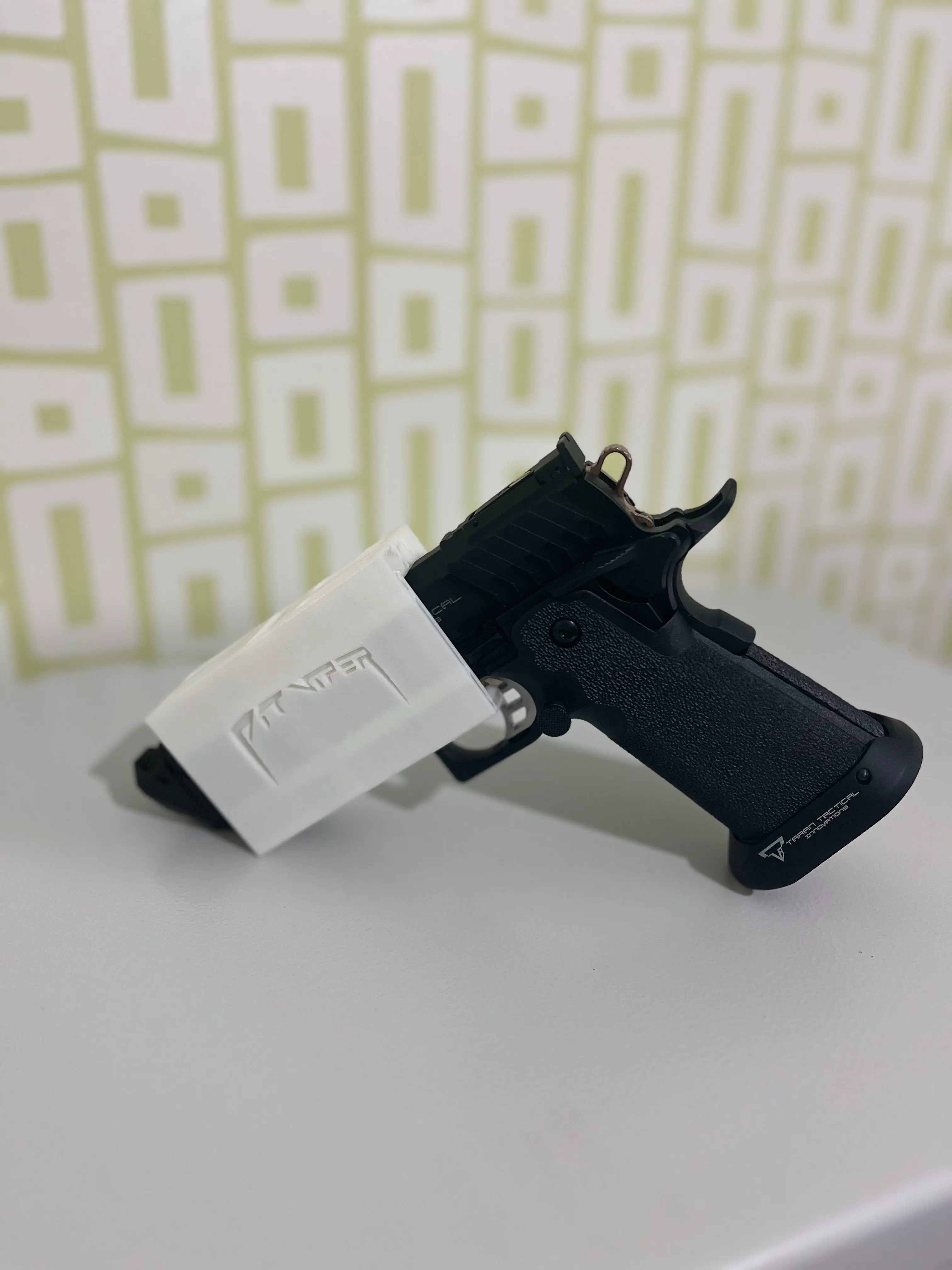 mODELO 3D DE FUNDA Y PORTAPISTOLAS TT PIT VIPER