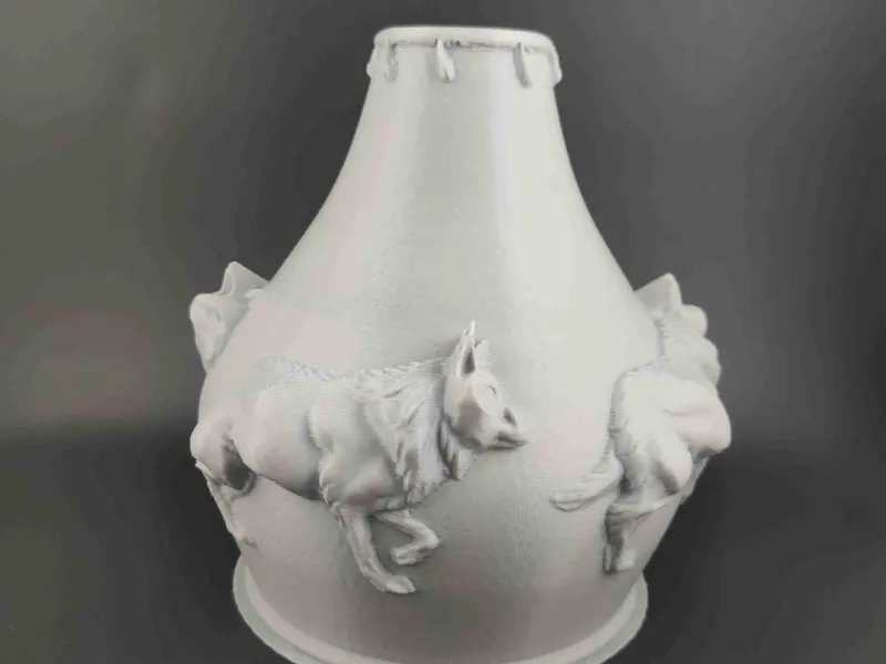 Wolf Vase x2