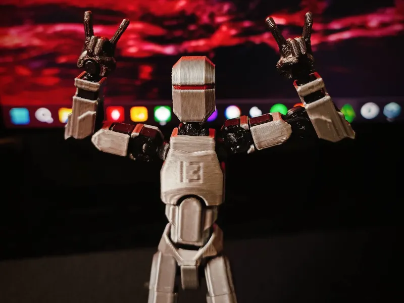 Dummy 13 rock-metal- posed hands