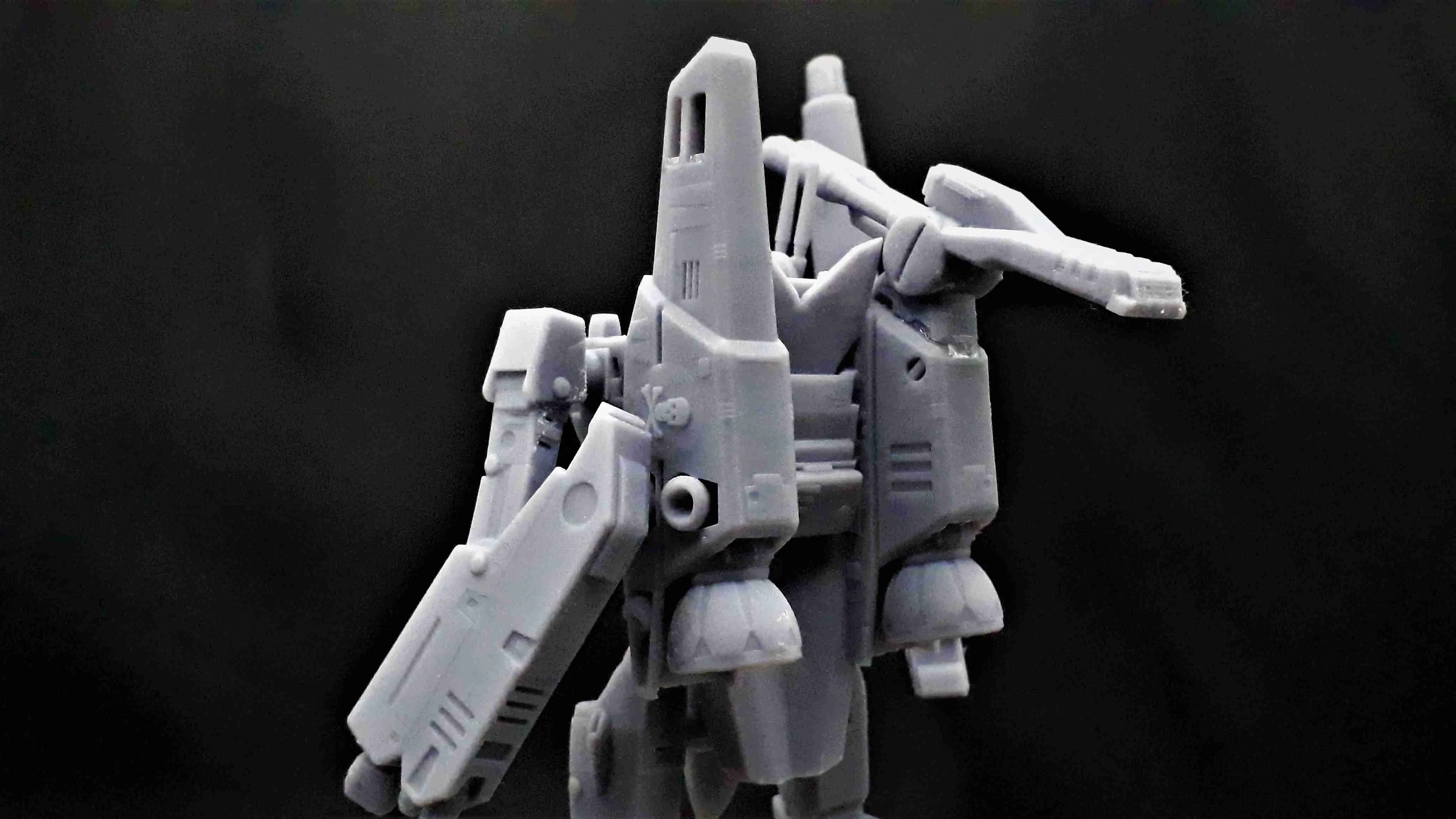 BATTROID VF-1S MACROSS ROBOTECH FIGURA ESTÁTICA