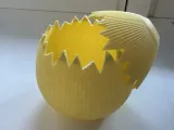 Broken eggshell vase-2