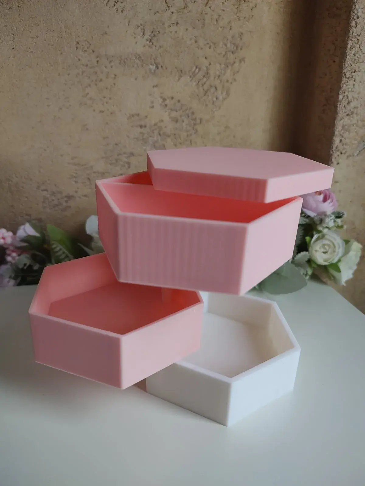 boîte à bijoux ou boîte de rangement